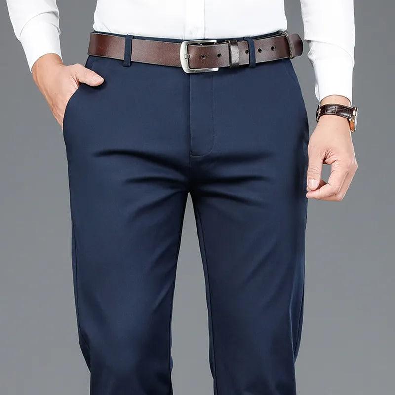 COMPRE 2 LEVE 3 | Calça Social Clássica Alfaiataria + Cinto de Brinde